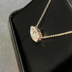 จี้เพชรทรงมาร์คีส์เพาะเลี้ยงในห้องปฏิบัติการ ได้รับการรับรองจาก IGI พร้อมสร้อยคอทองคำแท้ 14k ดีไซน์เรียบง่าย เหมาะสำหรับเป็นของขวัญวันเกิด - Product Image 3