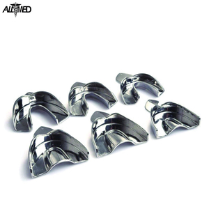Bandejas de Impresión Dental de Acero Inoxidable Clase II de Alta Calidad, Compatibles con Autoclave, Certificadas CE, para Mandíbula Superior/Inferior, Instrumentos Manuales - Product Image 5