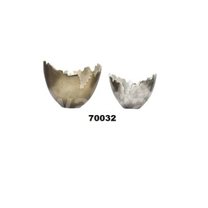 Bol à bord dentelé en aluminium argenté et doré pour la décoration de la maison et du bureau - Product Image 1