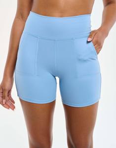 Pantalones cortos de mujer de proceso personalizado Blue Essence Scrunch de cintura alta con 2 botones en la espalda y 2 bolsillos en la cadera para mujer, pantalones cortos de gimnasio transpirables - Product Image 6