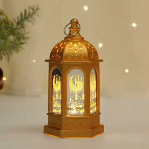 Luz LED árabe musulmana Eid Mubarak Ramadán artesanías de hierro dorado linterna colgante adornos de decoración de mesa de fiesta - Product Image 1