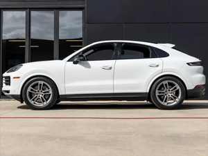 Limpio seminuevo 2025 Porsch-e cayenn-e - Product Image 2