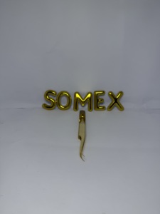 Juego de 4 pinzas para extensiones de pestañas Diamond Grip-Suministro de pestañas de acero japonés dorado - Product Image 4