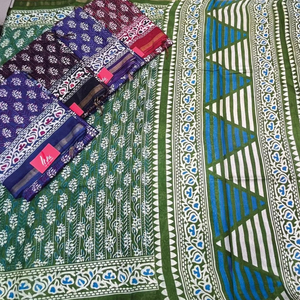 Elégant batiks traditionnel pour femmes en coton imprimé Saree toutes occasions vêtements indiens et pakistanais par Wome - Product Image 1