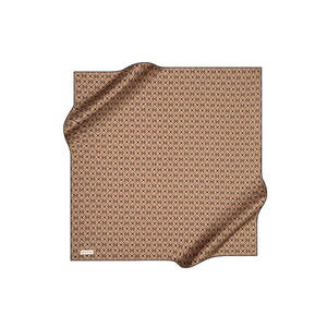 Pañuelo Cuadrado de Crepé Satinado Pierre Cardin 90x90 cm con Impresión Digital del Logotipo - Product Image 1