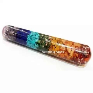 Baguettes de massage orgone 7 chakras de meilleure qualité avec puces de chakra Vente en gros de baguette de cristal d'orgonite de massage acheter chez AAMEENA AGATE - Product Image 4