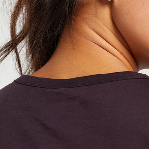 Blusa de desgaste activo para mujer de peso ligero 100% algodón logotipo frontal transpirable hecho a medida estilo Hip Hop Venta caliente tarifa razonable - Product Image 6