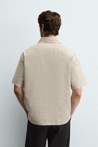 เสื้อโปโลสีพื้นระบายอากาศได้ดีผ้าแห้งเร็วสัมผัสนุ่มและทนทานเหมาะสำหรับสวมใส่สบายๆทุกวันหรือโลโก้ตามสั่ง - Product Image 3