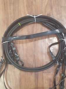 Brida de caballo de carreras ligera de alta calidad | Diseño impermeable recubierto de PVC | Cuero duradero | Estilo de equitación de resistencia occidental - Product Image 2