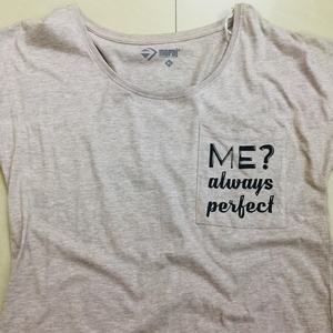 Offre Spéciale T-shirt grande taille pour femmes à rayures sur la poitrine Design personnalisé et sérigraphie T-shirt durable à manches courtes Design OEM - Product Image 2