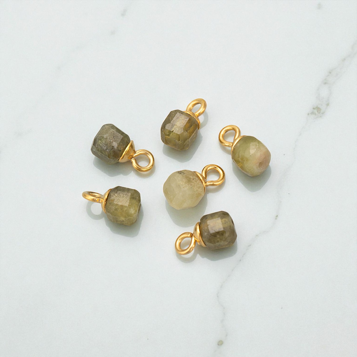Diopside chromifère