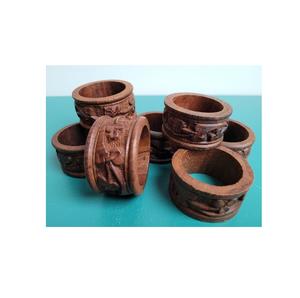 Anneaux de serviette en bois massif de qualité supérieure, idéaux pour les tables rustiques, les tables modernes minimalistes et les célébrations spéciales - Product Image 3