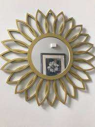 Espejo de pared colgante asequible superventas, espejo de pared de Metal decorativo para el hogar, espejo de decoración de pared hecho a mano con estilo clásico - Product Image 2