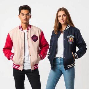 Veste universitaire violette personnalisée avec logo personnalisé, design OEM pour femmes, manches en cuir, commande en gros, fabriquée au Pakistan, quantité minimale de commande bas - Product Image 2