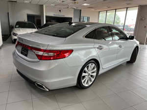 2016 for Azera Limited 4dr Sedan Used Left Hand Drive Leather Seats Rear <b>Camera</b> Sunroof LED Headlights 8 Airbags for <b>Sale</b> - Product Image 6