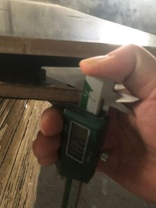 Contrachapado de Primera Calidad con Revestimiento de Película Moderna, Núcleo Negro Marrón, Precio Competitivo, Opciones E0 para Construcción de Hoteles, FOMEX - Product Image 3