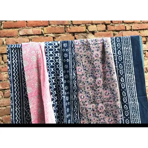 Lot de 5 foulards imprimés à la main pour couvrir les maillots de bain - Product Image 3