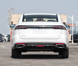 Sedán de Lujo Turbo 2023 de 2.5-3.0L, Volante a la Izquierda, Semi-Automático, Aire Acondicionado, Luces Xenón/Diurnas, Pantalla Táctil de 12.3 Pulgadas, Techo Panorámico - Product Image 2