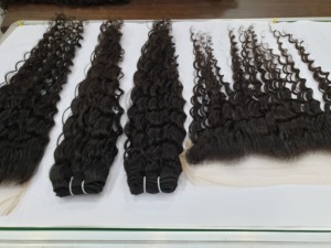 Perruque indienne Remy non transformée de haute qualité, perruque de cheveux naturels bouclés pour femmes exportateurs - Product Image 3