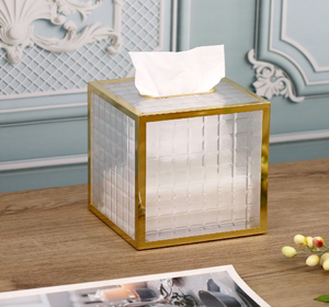 Caja de pañuelos de acrílico y latón transparente real moderna, dispensador de servilletas para oficina en casa y estante de exhibición de soporte de pañuelos - Product Image 6