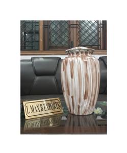 Urna de metal de estilo antiguo Calidad superior para uso funerario Nuevo diseño Forma personalizada Fabricante Urnas de cremación de metal - Product Image 6