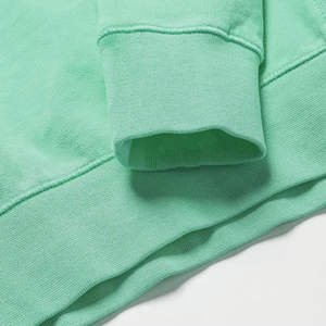 Sudadera ligera de cuello redondo para hombre de alta calidad, cómoda y duradera, perfecta para ropa informal y capas en todas las estaciones - Product Image 5