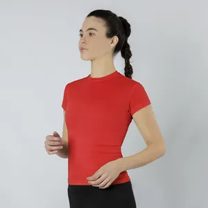 T-Shirt Tecnic Plus Personalizzata da Donna per Merchandising Promozionale - Product Image 1