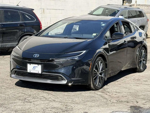 Toyota Prius 2024 Usado, Volante a la Izquierda, Asientos de Cuero, Cámara Trasera, 75001-100000 Millas, Pantalla Táctil - Product Image 5