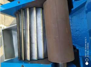 Máquina Automática de Corte y Paletización de Láminas de Plástico Industrial de Alta Resistencia con Capacidad de 250 Kg/Hora y Cilindro Hidráulico - Product Image 2