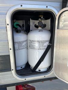 4x4 Pop-Up Soft Top Mini Truck Camper d'occasion et à vendre avec livraison gratuite cette semaine expédition rapide - Product Image 6