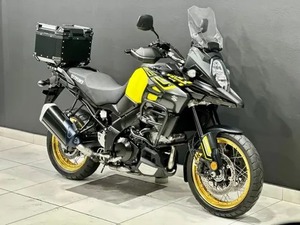 Moto d'aventure V-Strom 1000 d'occasion, 600-1000 cm³, vitesse maximale supérieure à 80 km/h, noir/gris, motos sportives à vendre - Product Image 5