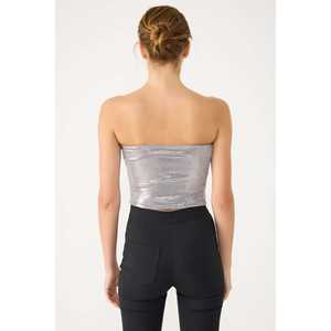 Top Corto Sin Tirantes de Tela Brillante - Product Image 5