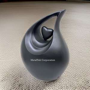 Fabricant des urnes de crémation pour adultes les plus demandées Finition mate Conception de cœur en forme de larme Fournitures funéraires Urnes décoratives en forme de larme - Product Image 5