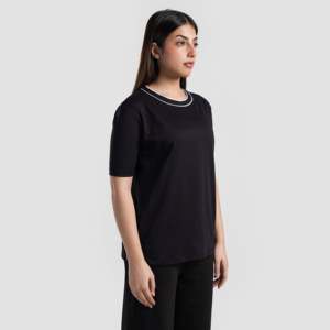 Camiseta negra de punto para mujer Ignite - Product Image 3
