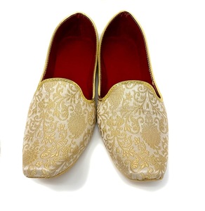 Qualité supérieure Nouveau design Hommes Khussa Mode Traditionnelle Hommes Punjabi Jutti khussa - Product Image 6