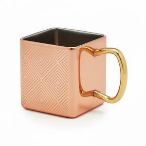 Mug en cuivre massif en gros avec poignée en laiton, forme carrée, mug à bière en cuivre pur, parfait pour les cocktails, la maison et les bars, vente de vaisselle - Product Image 1