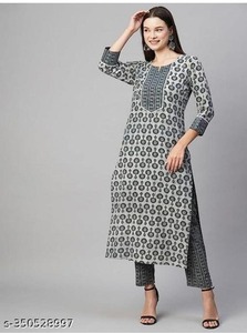 Robe Kurti kurta en coton à motif long imprimé de créateur indien de haute qualité pour dames dernière collection de l'Inde 2024 - Product Image 6