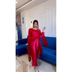 Tissu lourd Japon dessus en soie avec bordure perlée point complet 42 taille longueur 40 lourd Japon fond en soie avec perle travail complet - Product Image 1