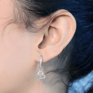ต่างหูรูปหัวใจผีเสื้อสีเงิน Zarkan เครื่องประดับแฟชั่นสุดทันสมัย - Product Image 1