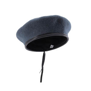 Fabrication pakistanaise de bérets au design nouveau, bérets sur mesure légers, bérets résistants - Product Image 1