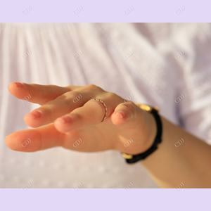 แหวนแต่งงานแบบ Eternity 3/4 วง ชุบทอง ประดับเพชรโมอิสซาไนต์เกรด VVS รับรองโดย GRA ดีไซน์คลาสสิก เรียบง่าย ขนาด 1.5 มม. - Product Image 2