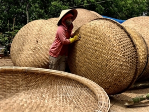 Barco de pesca Coracle de bambú hecho a mano, respetuoso con el medio ambiente y duradero, fabricado en Vietnam - Product Image 3