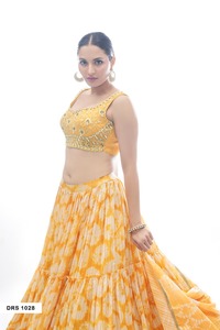ชุดเดรสราตรีสำหรับผู้หญิง,ชุดเดรส Navratri Special Lehenga Choli Chaniya Choli ปี2023 - Product Image 3