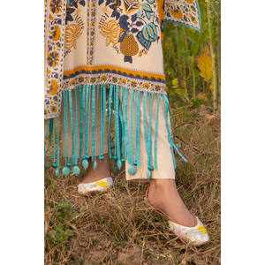 Traje de 3 Piezas para Mujer con Estampado y Mangas Bordadas CL-62237 - Product Image 3