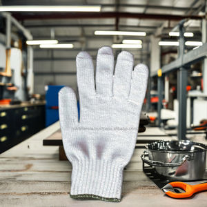 Fil de bonne qualité pour la fabrication de gants - Product Image 3