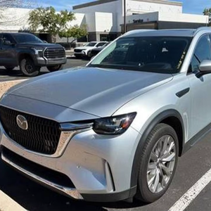 Mazda CX-90 3.3 Turbo Premium 4dr SUV AWD (3.3L 6 cilindros Turbo gasolina/eléctrico híbrido suave 8A) usado premium 2024 - Product Image 1