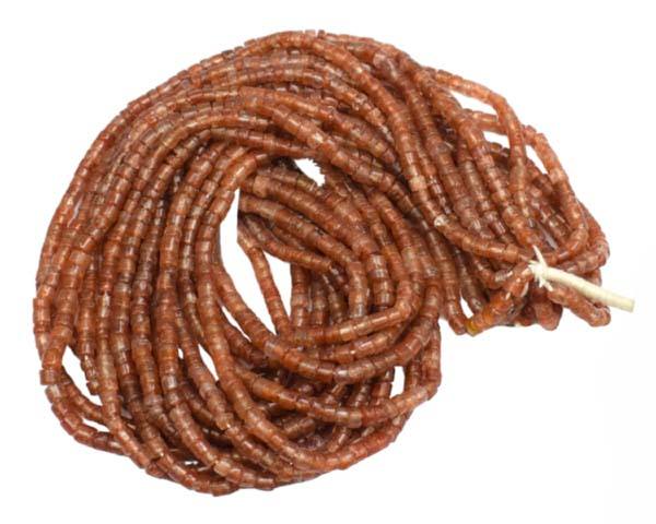 สีน้ำตาล