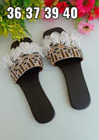 Fil de tissage Slip-On Style dames, pantoufles en cuir avec broderie à la main perlée pour femmes, pantoufles de broderie de styliste