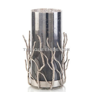 Bougeoir en aluminium finition or avec verre votif pour Noël, décoration intérieure, best-seller - Product Image 5