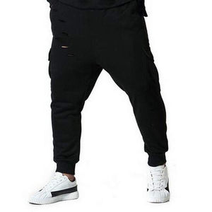 Conjunto Deportivo Negro Desgastado para Hombre, Sudadera con Capucha y Pantalones Jogger, Ropa Urbana Rasgada, Ropa Deportiva Personalizada de Invierno, Venta al Por Mayor - Product Image 6